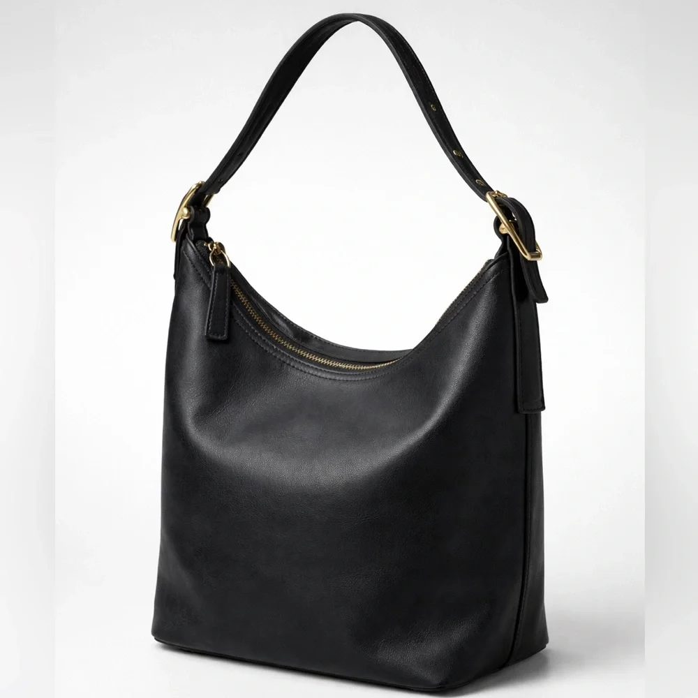 VINTAGE COACH 2001 Legacy West Hobo Black Leather USA - 9823